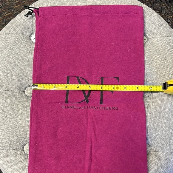 Diane von Furstenberg Dust Bag (magenta) - Picture 3 of 4